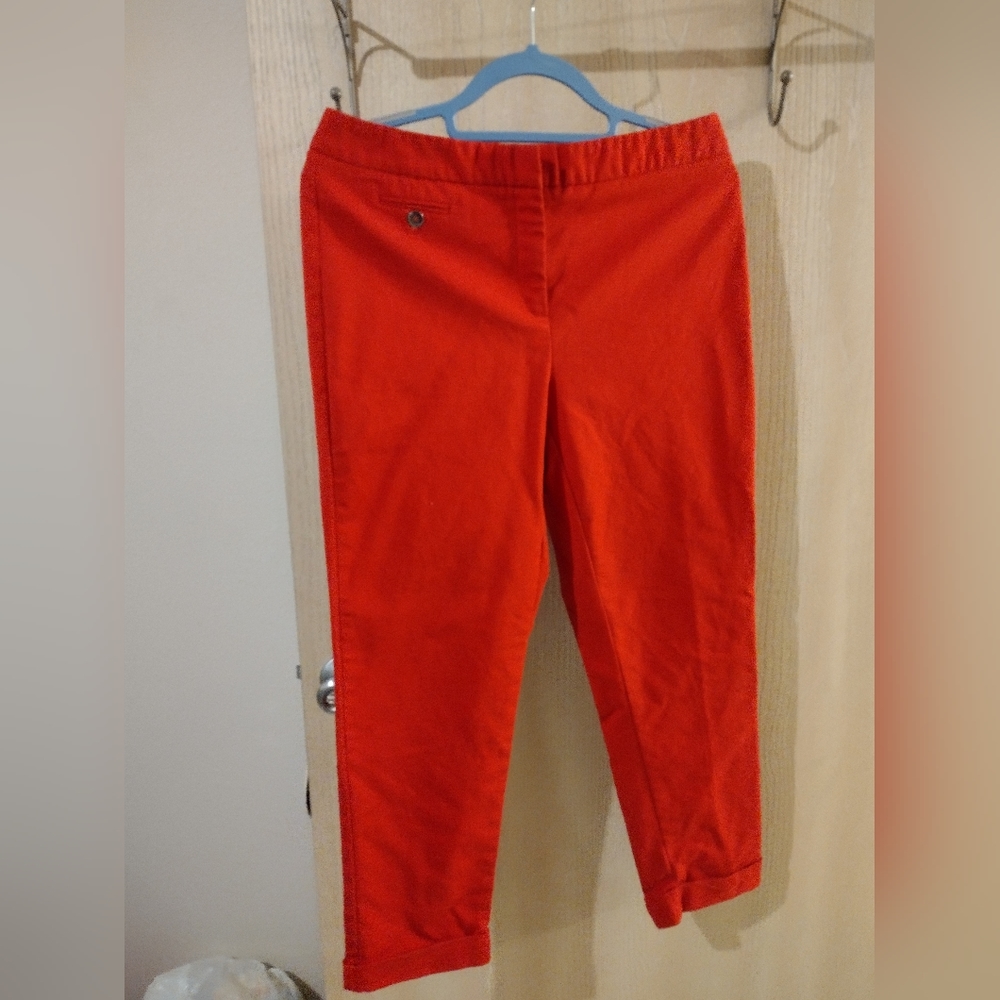 Red cotton pants